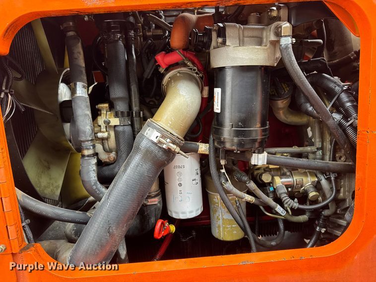 image for item LH9485 2015 JLG 8042 telehandler