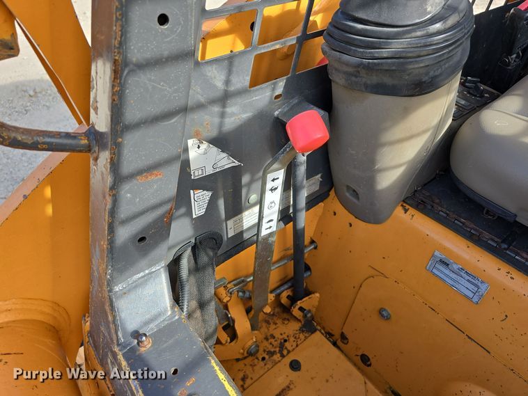 image for item LX9037 2007 Case 450CT tracked skid steer loader