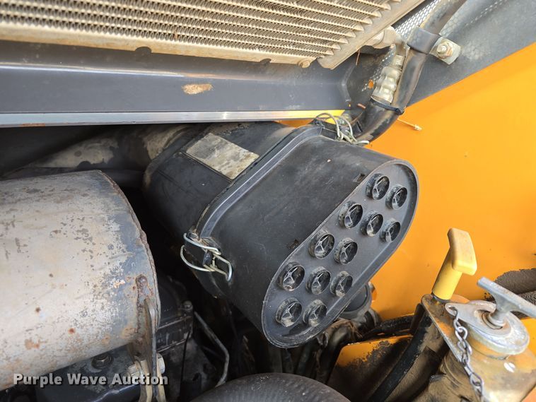 image for item LX9037 2007 Case 450CT tracked skid steer loader