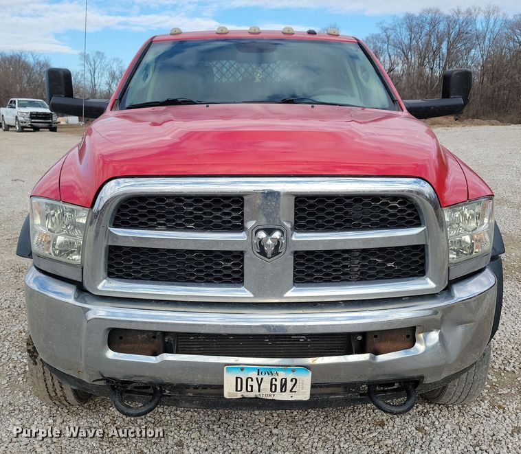 image for item NB9802 2014 Dodge Ram 5500 Crew Cab flatbed truck