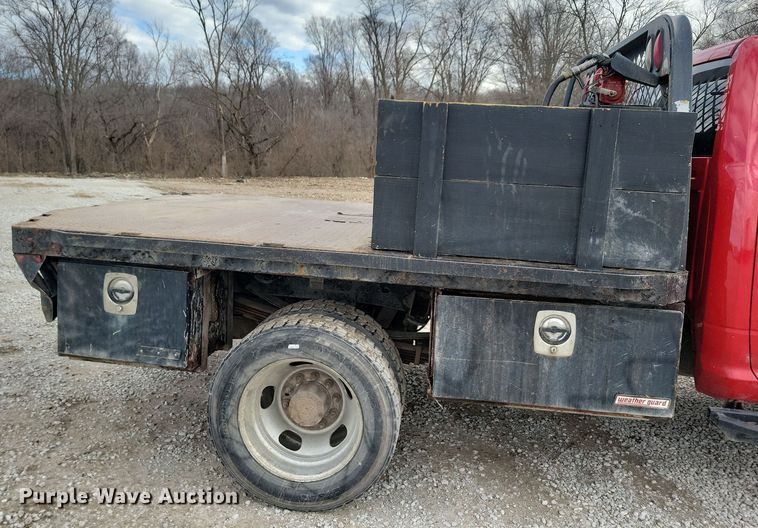 image for item NB9802 2014 Dodge Ram 5500 Crew Cab flatbed truck