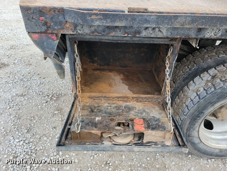 image for item NB9802 2014 Dodge Ram 5500 Crew Cab flatbed truck