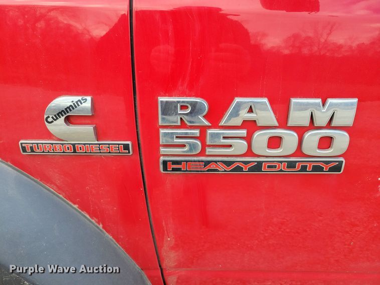 image for item NB9802 2014 Dodge Ram 5500 Crew Cab flatbed truck