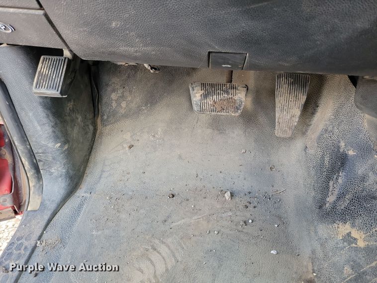 image for item NB9802 2014 Dodge Ram 5500 Crew Cab flatbed truck