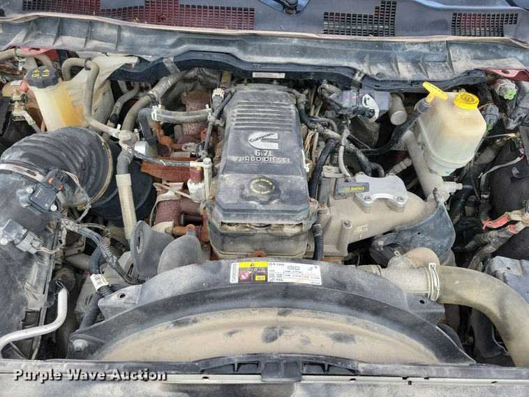 image for item NB9802 2014 Dodge Ram 5500 Crew Cab flatbed truck