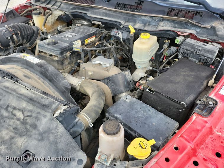 image for item NB9802 2014 Dodge Ram 5500 Crew Cab flatbed truck