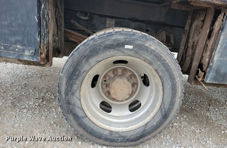 image for item NB9802 2014 Dodge Ram 5500 Crew Cab flatbed truck