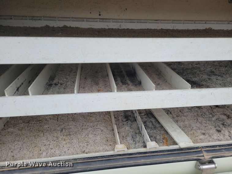 image for item NB9805 2012 International  7400 bucket truck