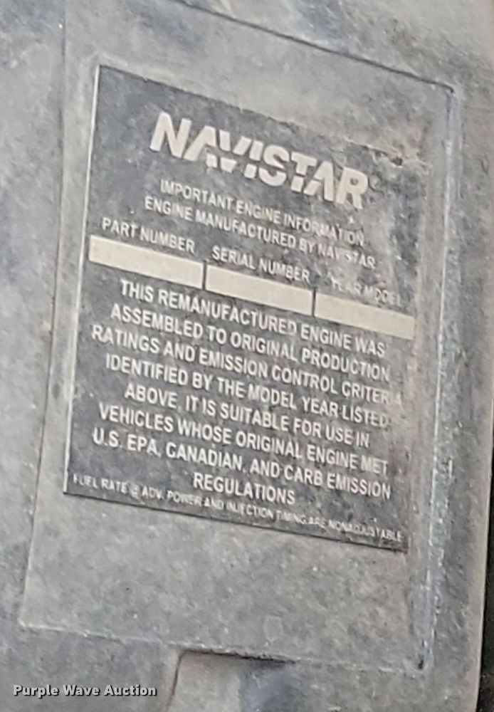 image for item NB9805 2012 International  7400 bucket truck