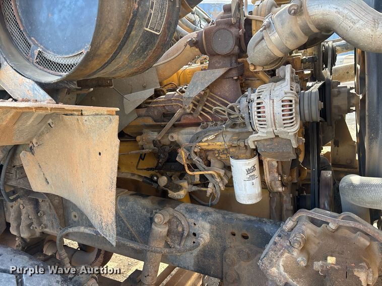 image for item OK9524 1995 Ford L9000 dump truck