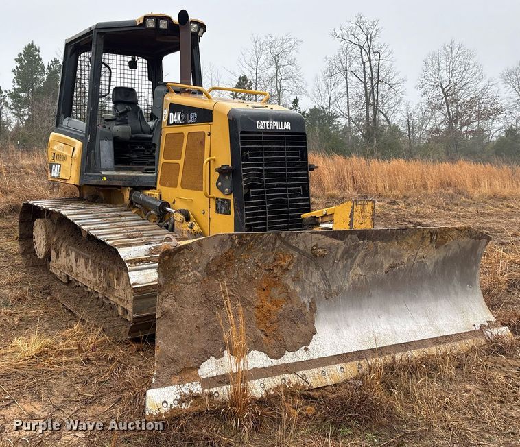 image for item OK9535 2012 Caterpillar D4K2 LGP dozer