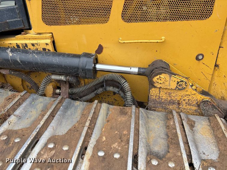 image for item OK9535 2012 Caterpillar D4K2 LGP dozer