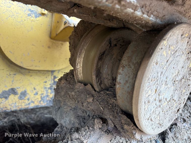 image for item OK9535 2012 Caterpillar D4K2 LGP dozer