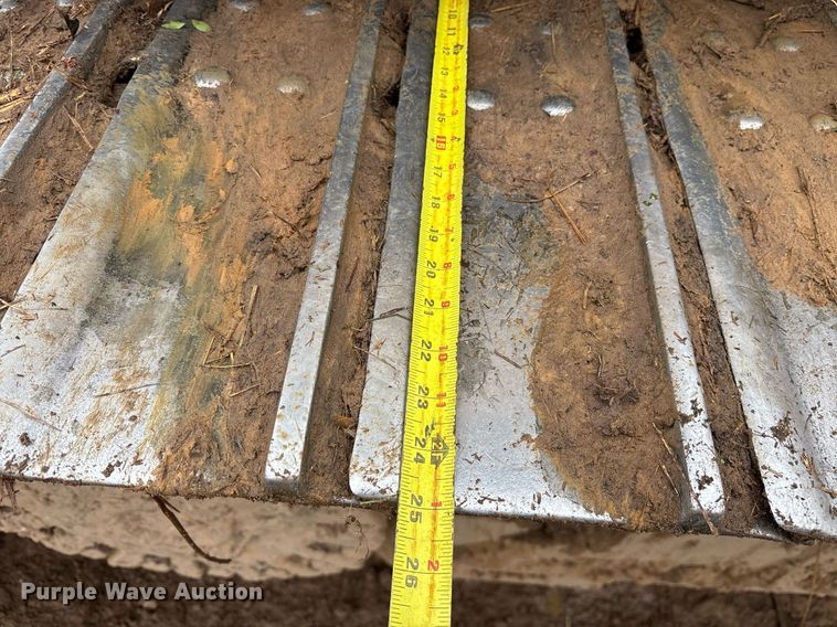 image for item OK9535 2012 Caterpillar D4K2 LGP dozer