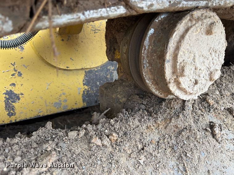 image for item OK9535 2012 Caterpillar D4K2 LGP dozer