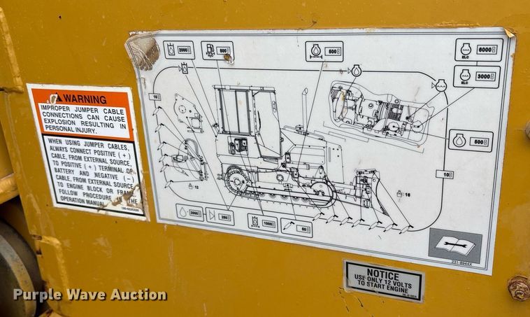 image for item OK9536 2004 Caterpillar D5G LGP dozer