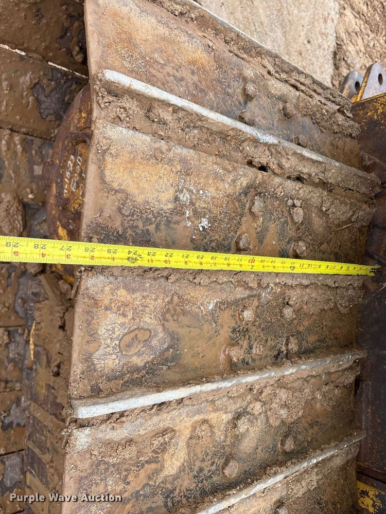 image for item OK9536 2004 Caterpillar D5G LGP dozer