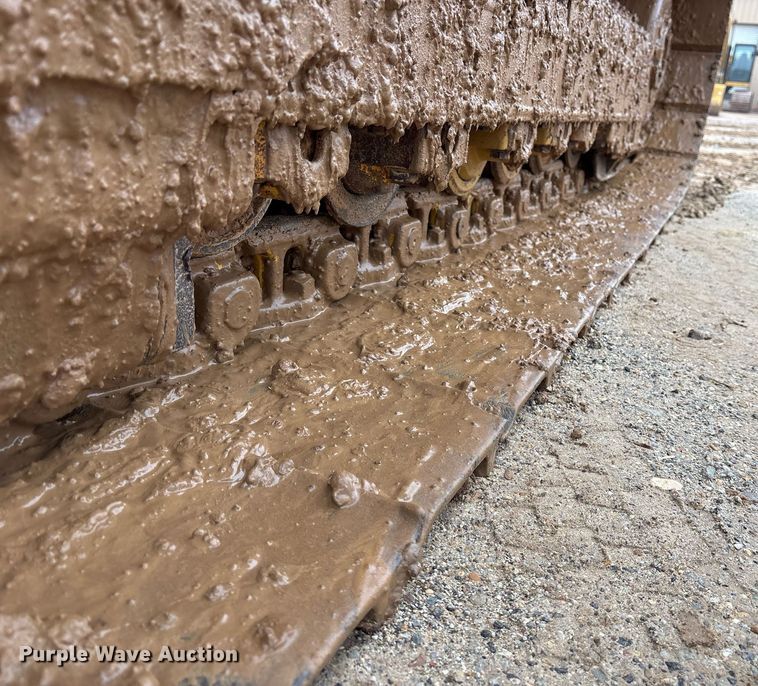 image for item OK9536 2004 Caterpillar D5G LGP dozer