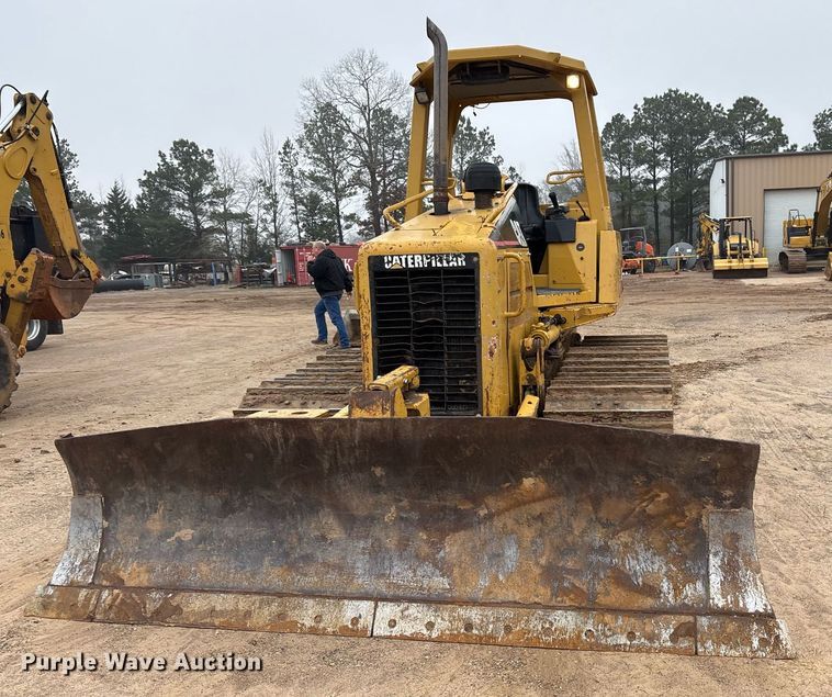 image for item OK9538 2005 Caterpillar D3G LGP dozer