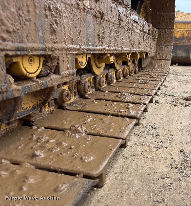 image for item OK9538 2005 Caterpillar D3G LGP dozer