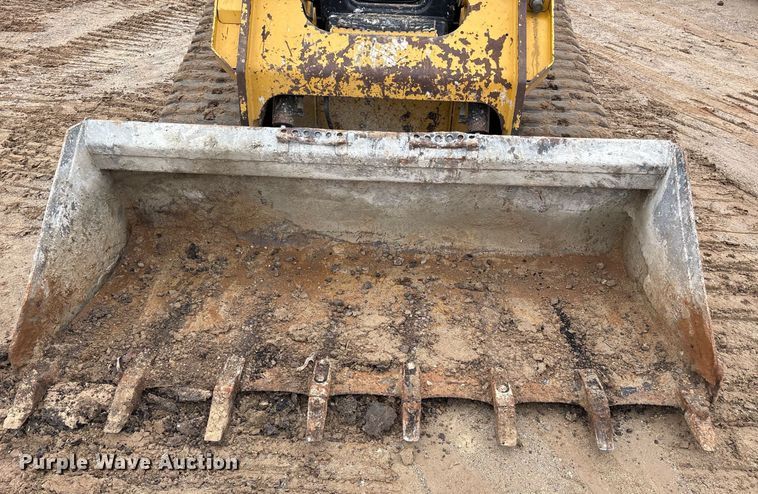 image for item OK9539 2016 Caterpillar 289D tracked skid steer loader