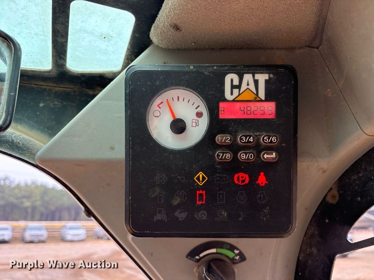 image for item OK9539 2016 Caterpillar 289D tracked skid steer loader