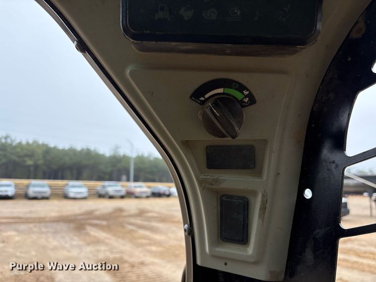 image for item OK9539 2016 Caterpillar 289D tracked skid steer loader