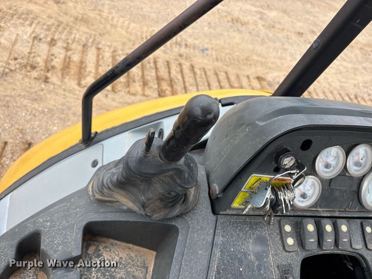 image for item OK9540 2010 Caterpillar 420E backhoe