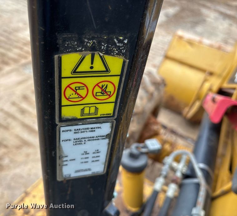 image for item OK9540 2010 Caterpillar 420E backhoe