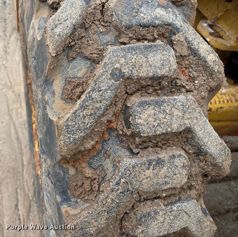 image for item OK9540 2010 Caterpillar 420E backhoe