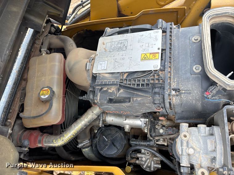 image for item OK9541 2015 Caterpillar 420F2 IT backhoe