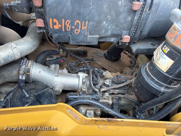 image for item OK9541 2015 Caterpillar 420F2 IT backhoe