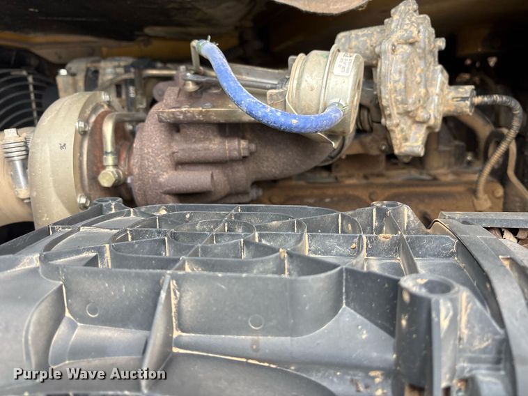 image for item OK9541 2015 Caterpillar 420F2 IT backhoe