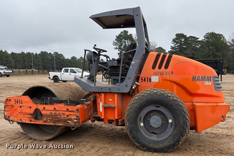 image for item OK9543 2013 Hamm 3307 single drum vibratory roller