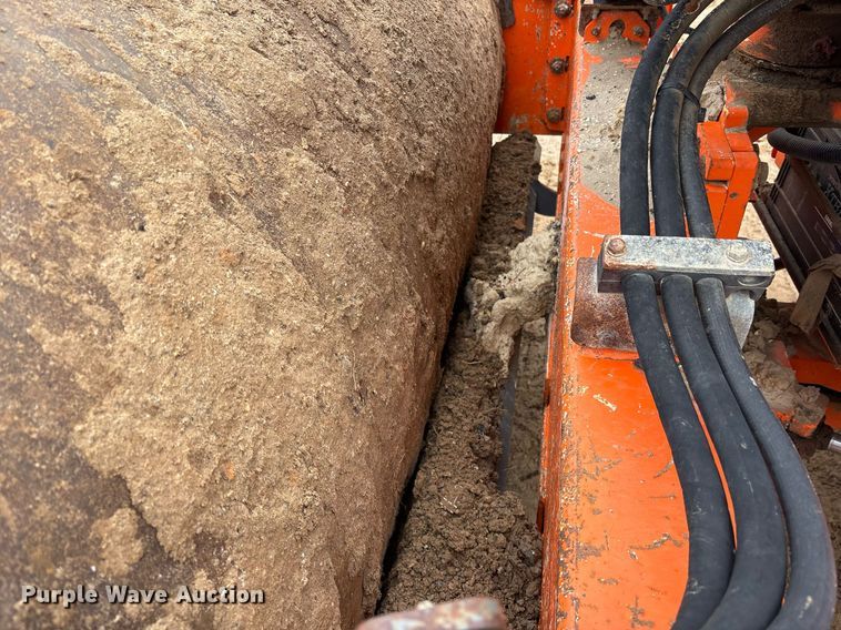 image for item OK9543 2013 Hamm 3307 single drum vibratory roller