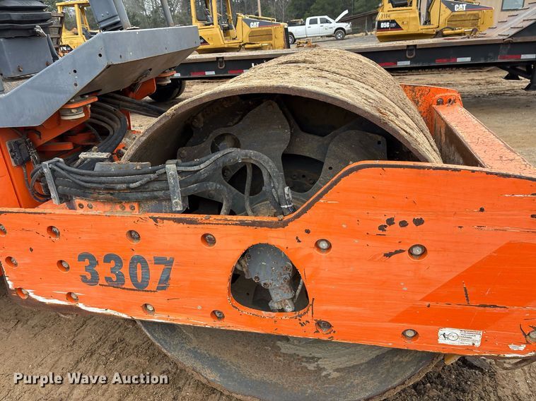 image for item OK9543 2013 Hamm 3307 single drum vibratory roller