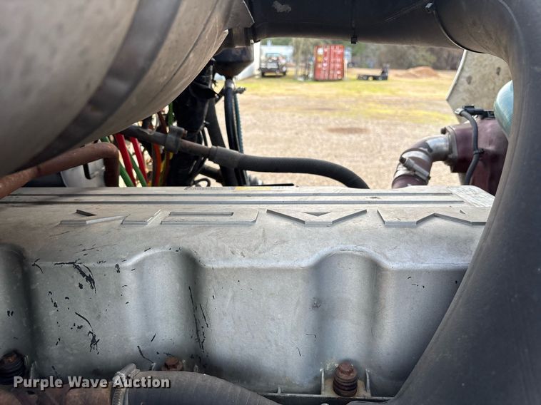 image for item OK9546 2010 Mack Pinnacle dump truck