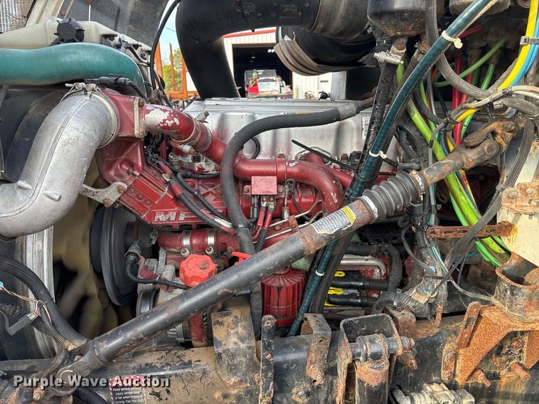 image for item OK9546 2010 Mack Pinnacle dump truck