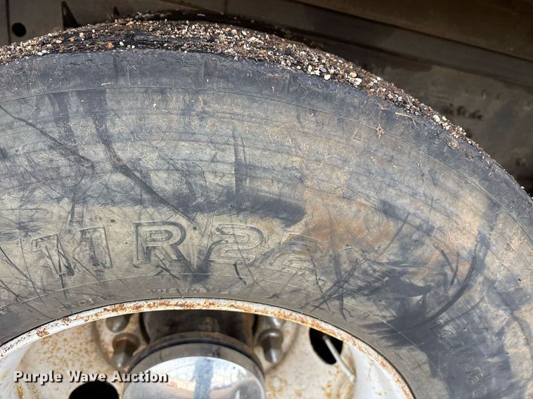 image for item OK9546 2010 Mack Pinnacle dump truck