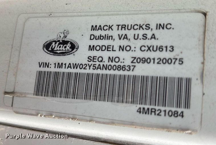 image for item OK9546 2010 Mack Pinnacle dump truck