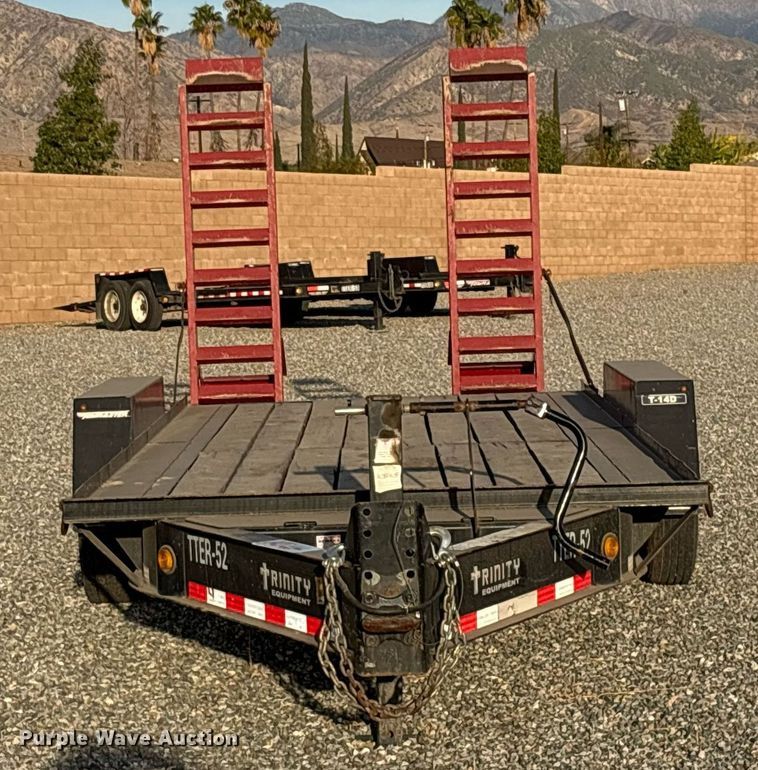 image for item YA0165 2020 Monroe Towmaster T-14D equipment trailer