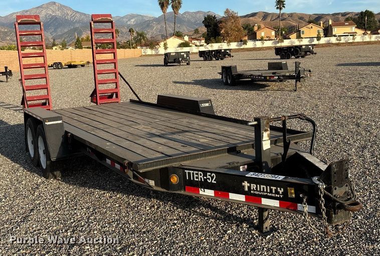 image for item YA0165 2020 Monroe Towmaster T-14D equipment trailer