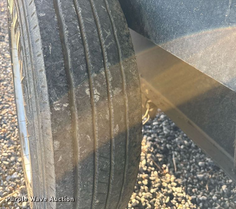 image for item YA0165 2020 Monroe Towmaster T-14D equipment trailer