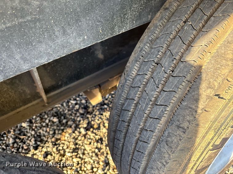 image for item YA0165 2020 Monroe Towmaster T-14D equipment trailer