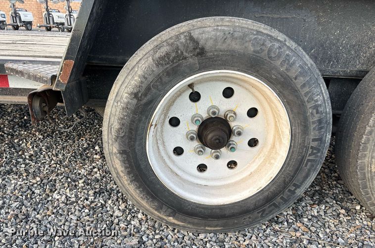 image for item YA0253 2021 Monroe Towmaster T-14DT tilt deck equipment trailer