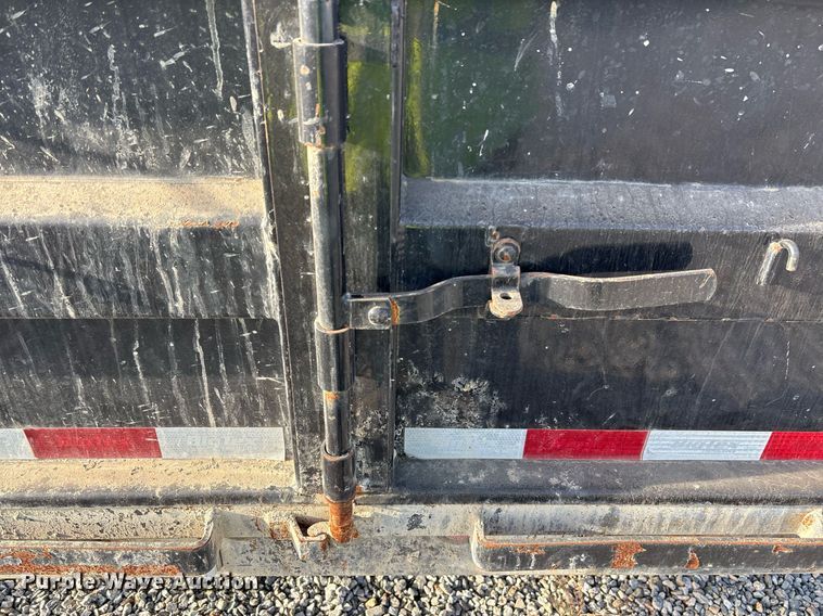 image for item YA0256 2022 Big Tex 10SR-12XLBK7SIR dump trailer