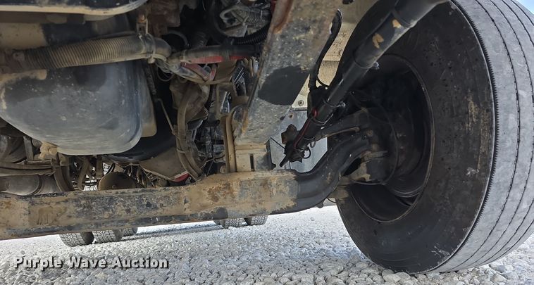 image for item YA0290 2014 Kenworth T400 dump truck