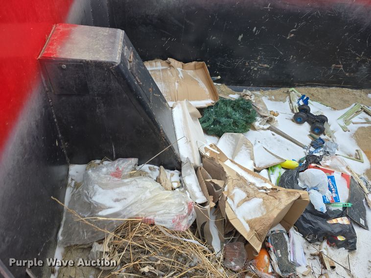 image for item YA0290 2014 Kenworth T400 dump truck