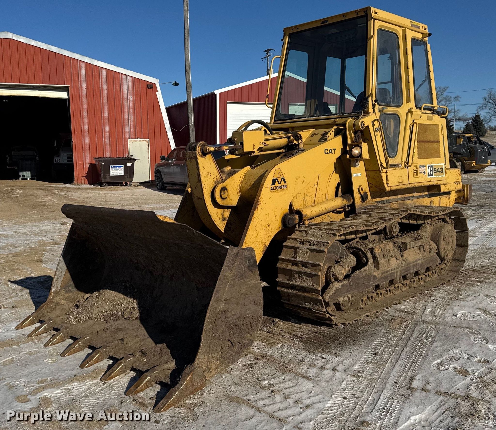 1986 Caterpillar 943 track loader in Harvard, IL | Item