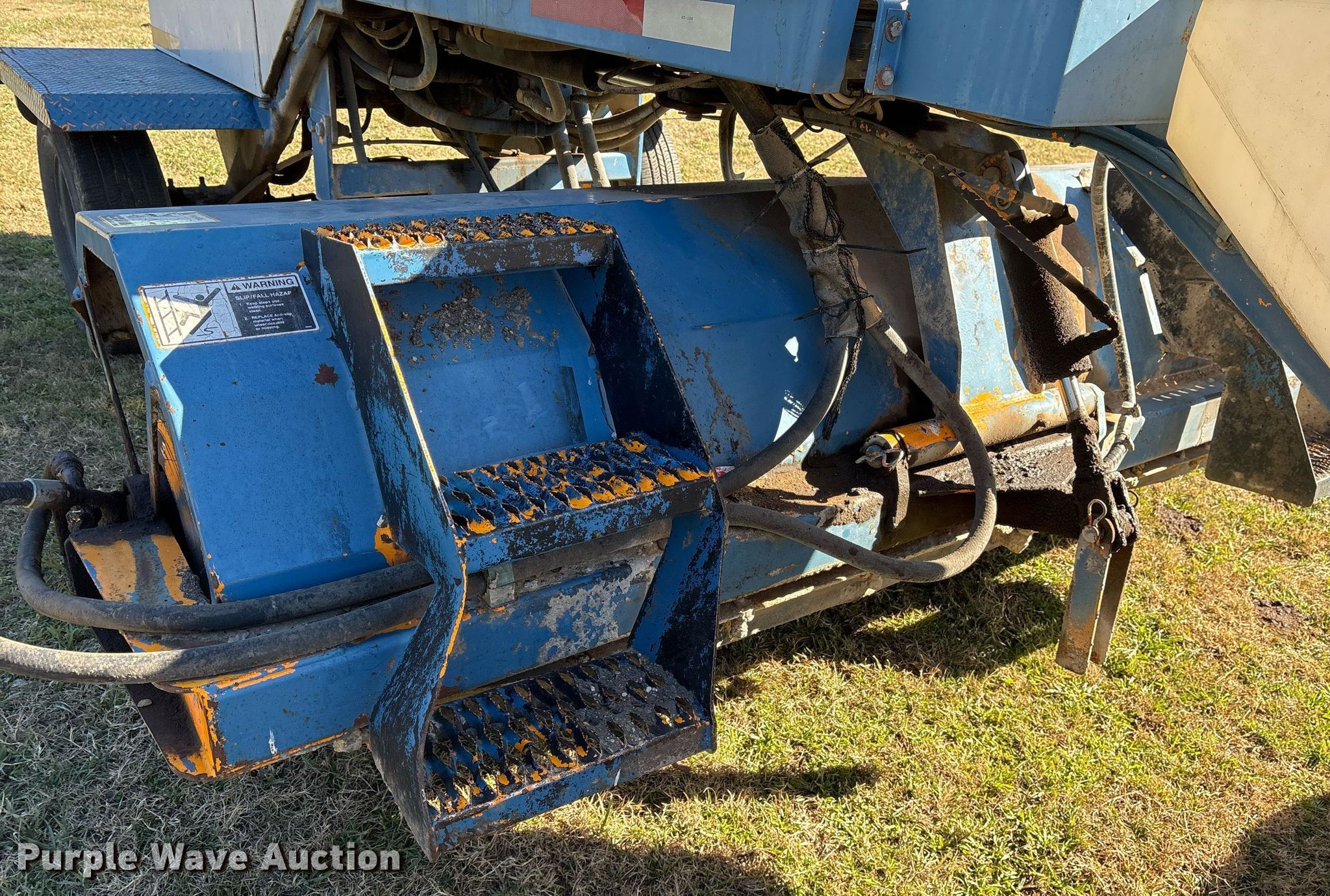 2003 Rosco RB-48 broom in Waco, TX | Item OK9533 sold | Purple Wave